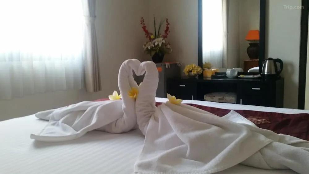 Tuban Torres Accommodation กูตา ภายนอก รูปภาพ