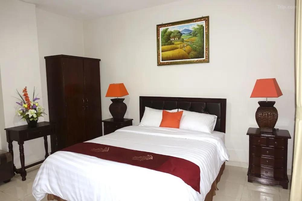 Tuban Torres Accommodation กูตา ภายนอก รูปภาพ